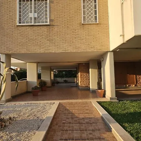 La Dimora Di Manuela Apartmán *